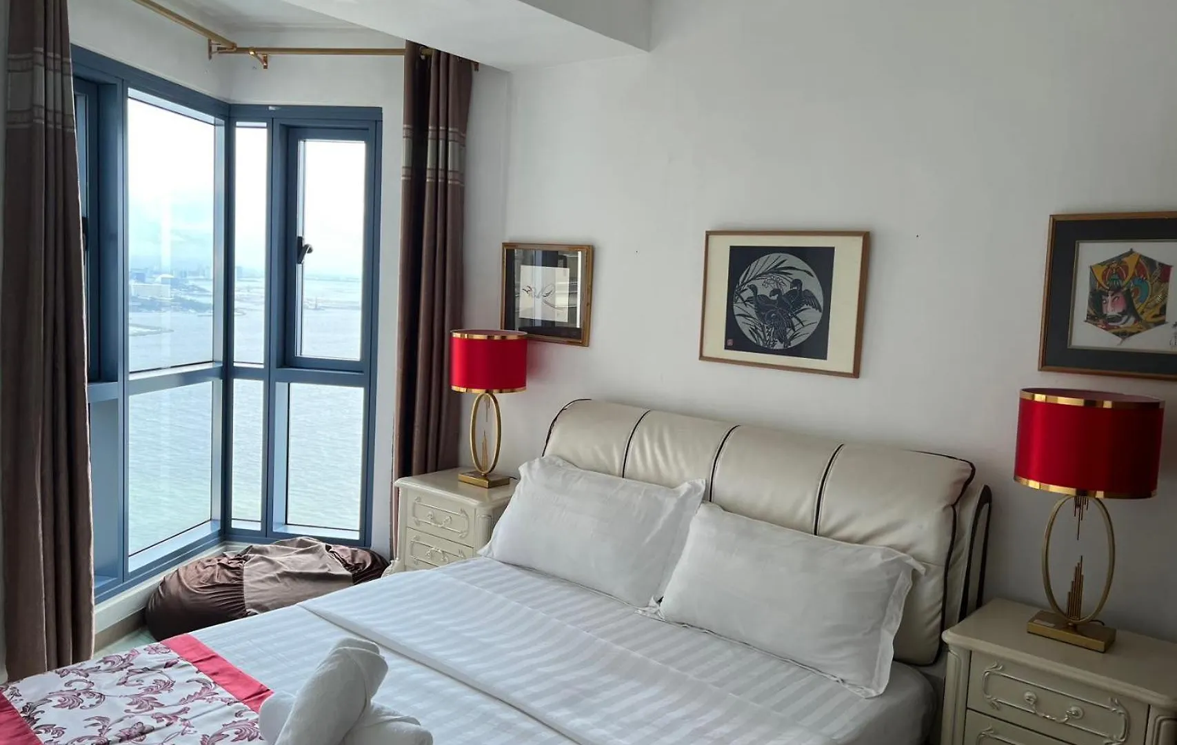 日落海湾公馆 Lägenhet Manila