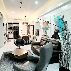 Holiday home Alpha Grandview Malate 2005, Manila