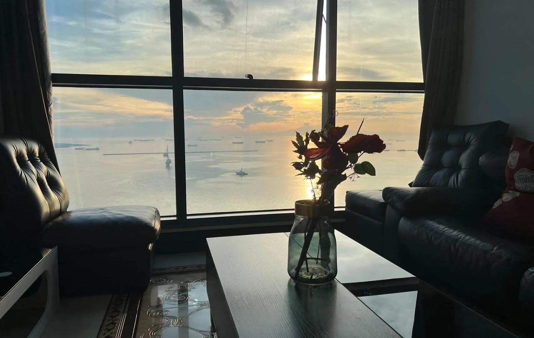 日落海湾公馆 Apartment Manila