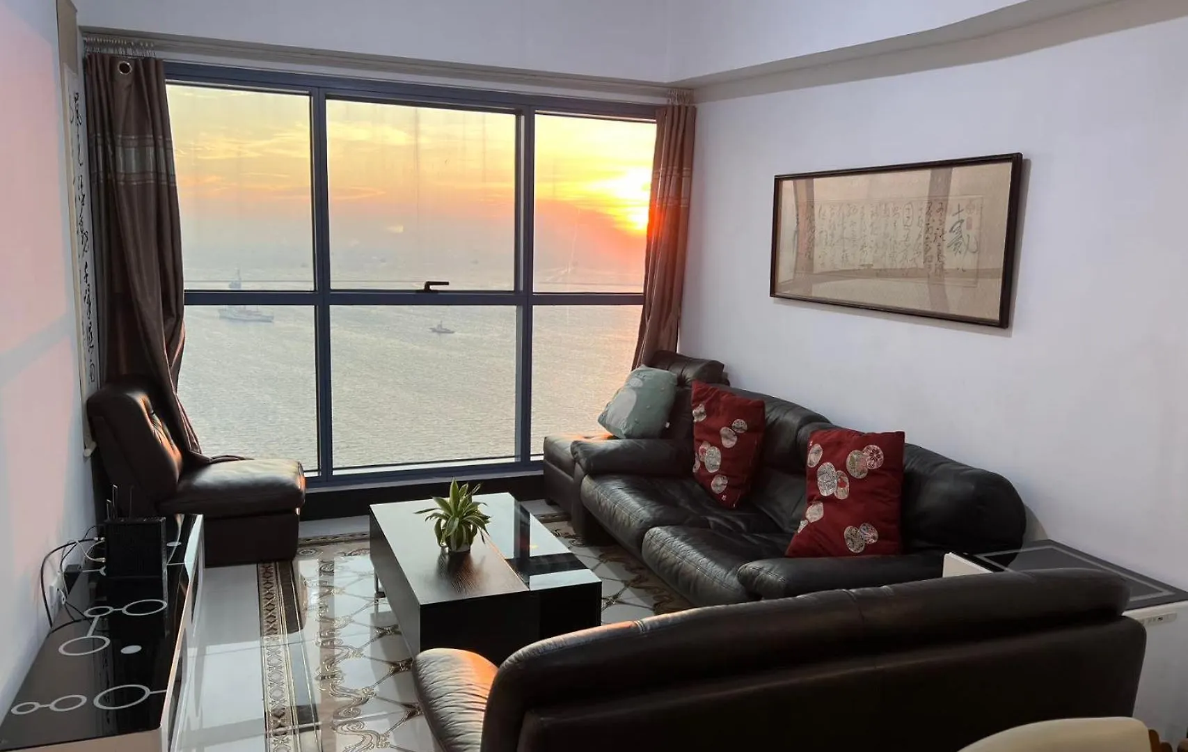 日落海湾公馆 Apartment Manila