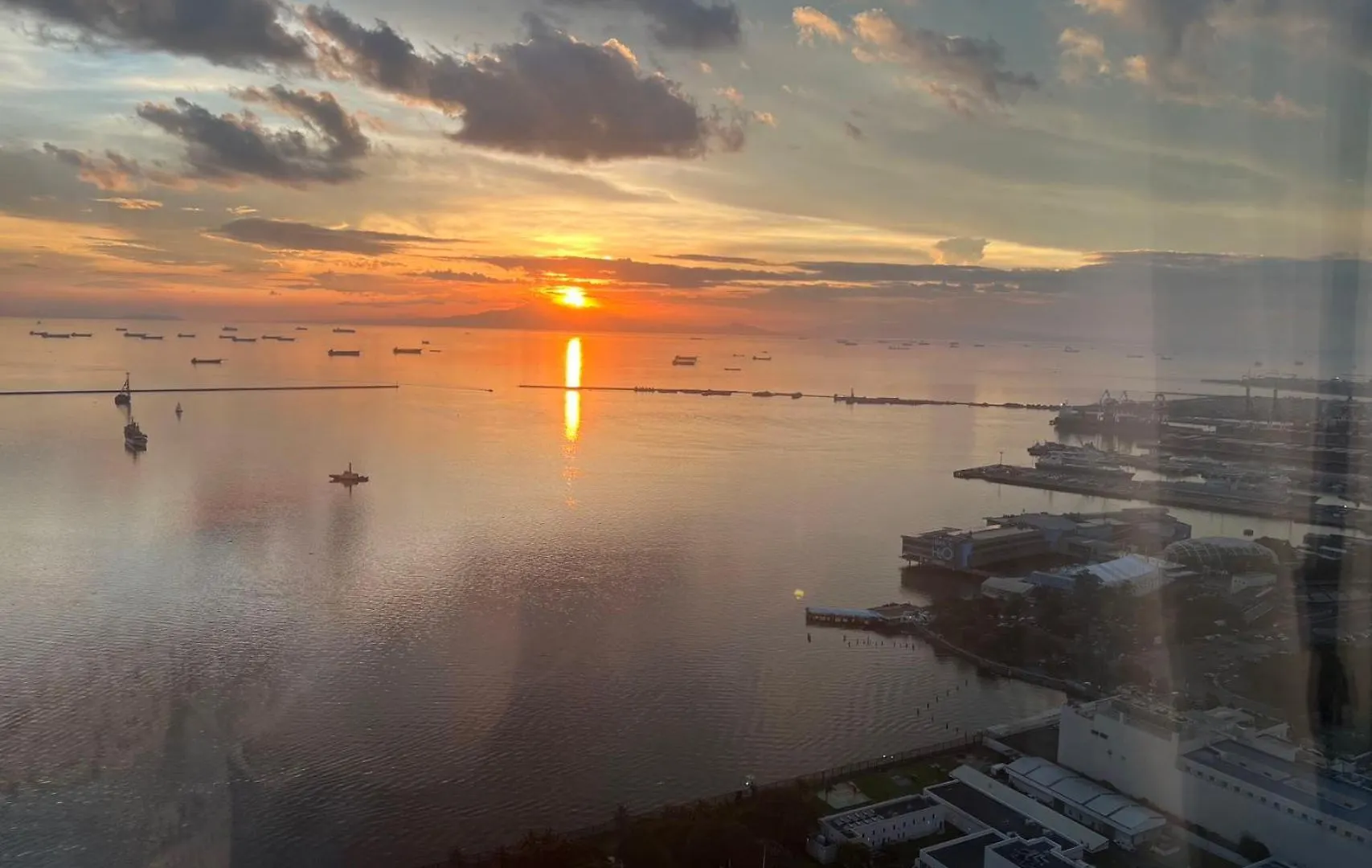 日落海湾公馆 Apartment Manila